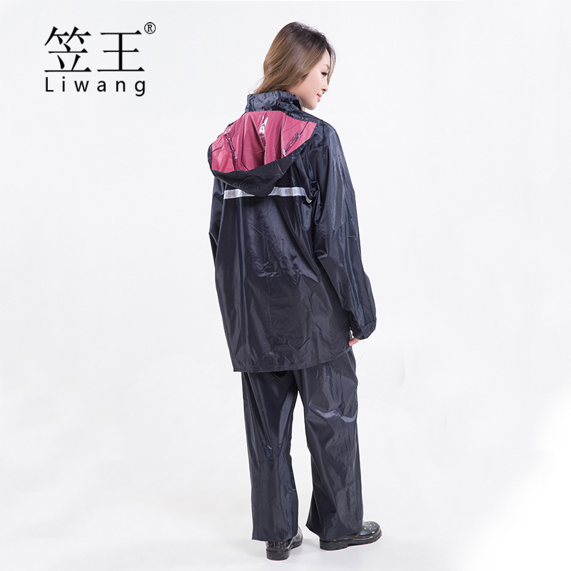 Li Wang Yiwu factory direct adult outdoor hiking Oxford cloth coated PVC raincoat set for both men and women