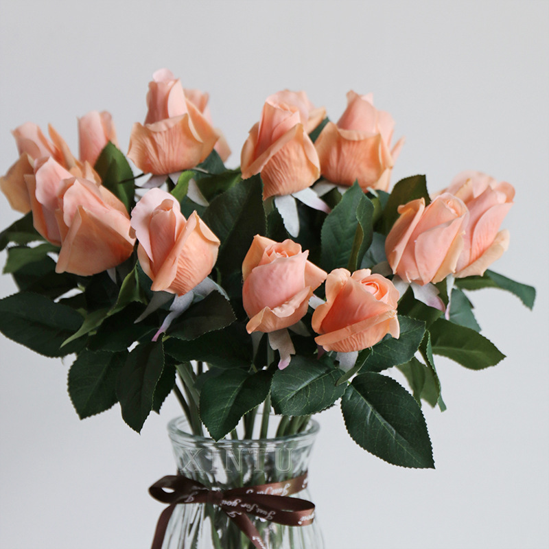 Artificial Moisturizing Rose Single Hand Feeling Rose Home Decorative Fake Flower Artificial Flower Rose Wholesale
