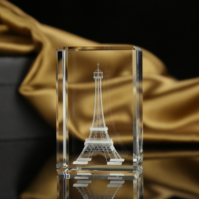 Manufacturers direct selling 3D crystal crafts inside the Eiffel Tower decoration creative customized logo patterns
