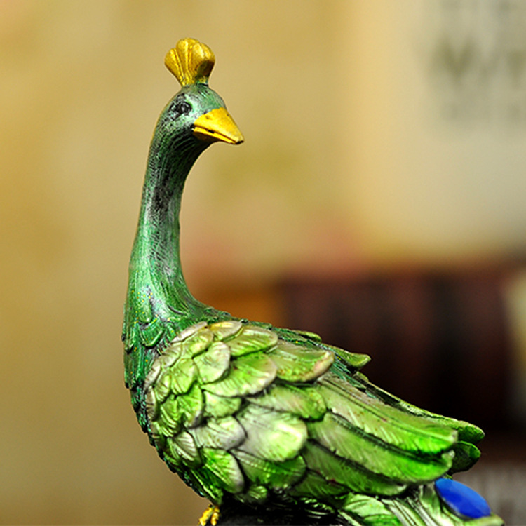 Mascot resin crafts peacock decoration creative gifts home office decoration gift manufacturers direct sales