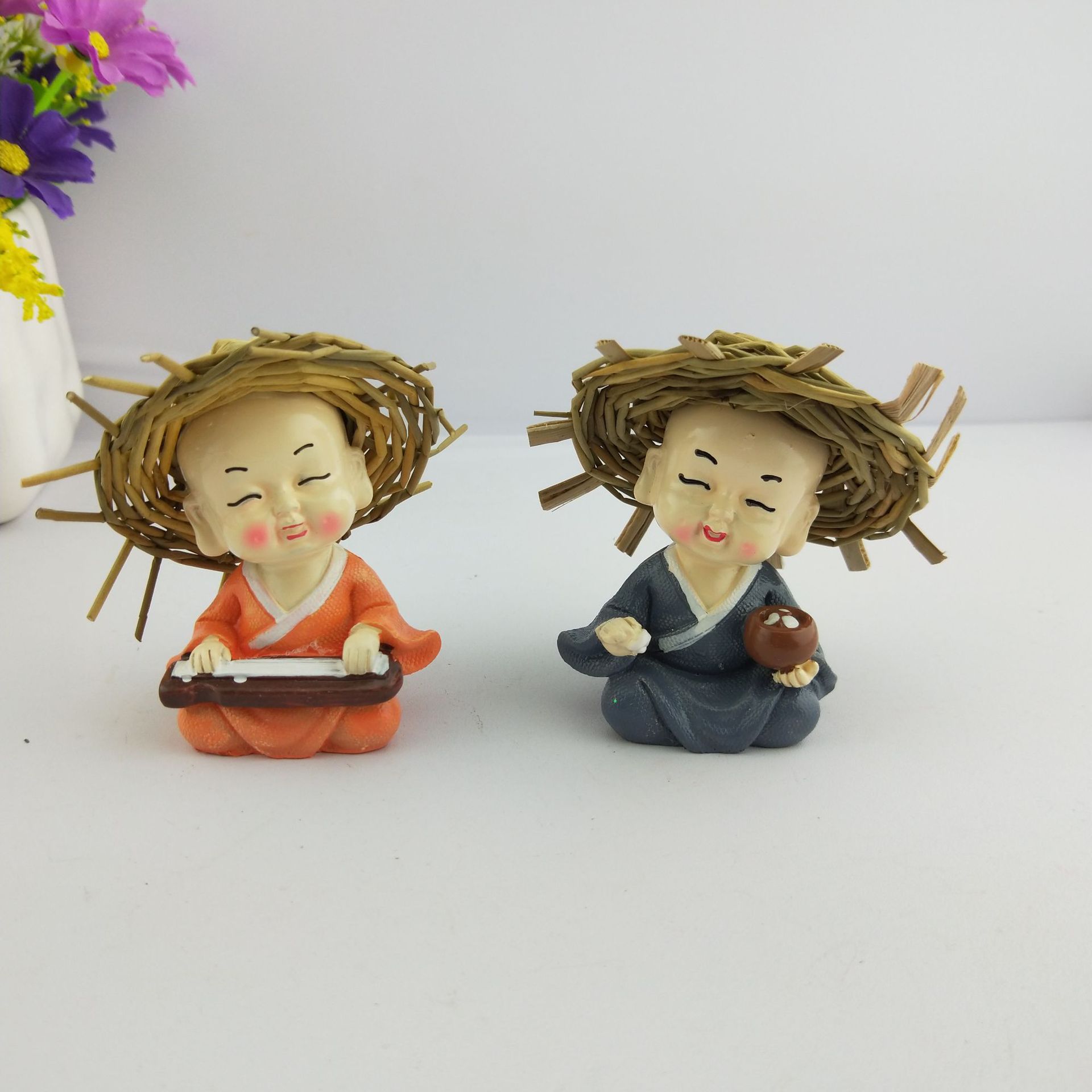 A straw hat to go in and out of the spring of peace and security four not monk resin crafts car A straw hat to go in and out of the spring of peace and security four not monk resin crafts car