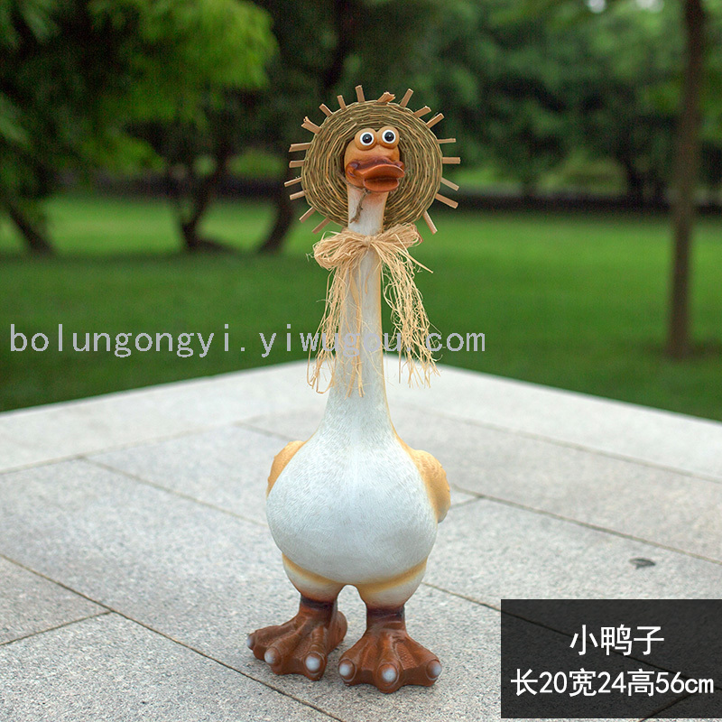 Outdoor Funny Duck Animal Resin Crafts Gifts Cute Artificial Simulation Straw Hat Duck Garden Landscape Ornament