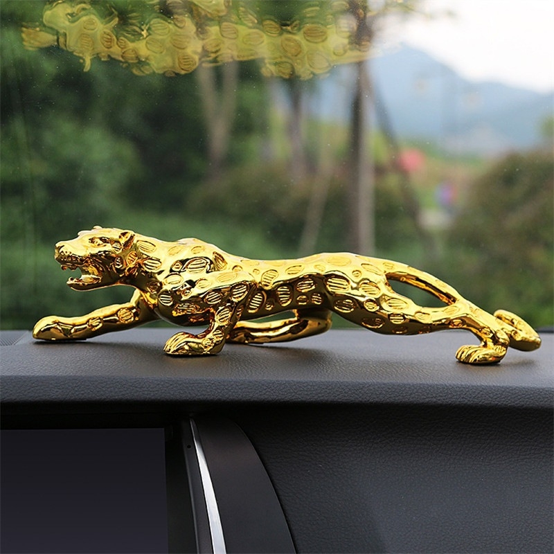 Individual creative resin crafts gold leopard electroplating car panther car interior decoration