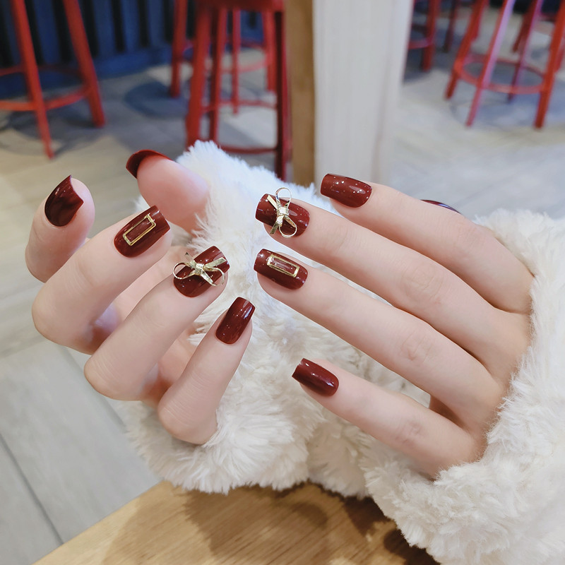 B170 Your Gift Red Bow Mid-Length Square Head Finished Nail Beauty Fake Nails Wear Nail Sticker Wholesale