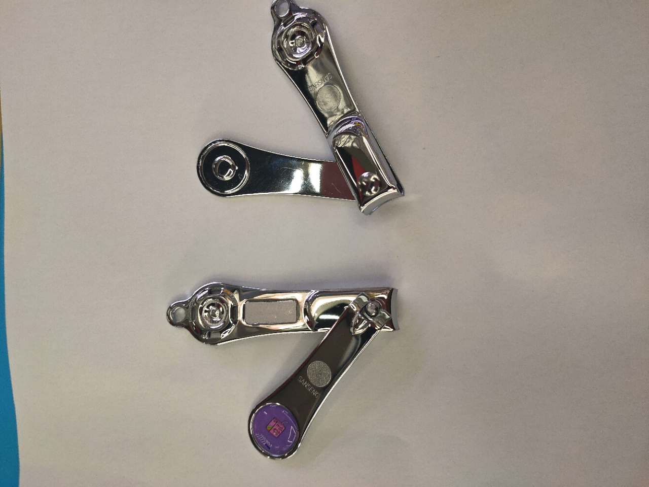 663B High-Grade Hard Box Nail Clippers Splash-Proof Nail Scissors