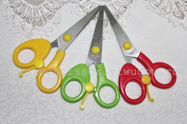 Factory direct cable KAIBO spring KB2011 nail scissors scissors student card Factory direct cable KAIBO spring KB2011 nail scissors scissors student card