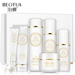 Cleansing Water Deep Cleansing Gentle Makeup Remover Oil Control Moisturizer Clear Water and Oil Balance Cleansing Water