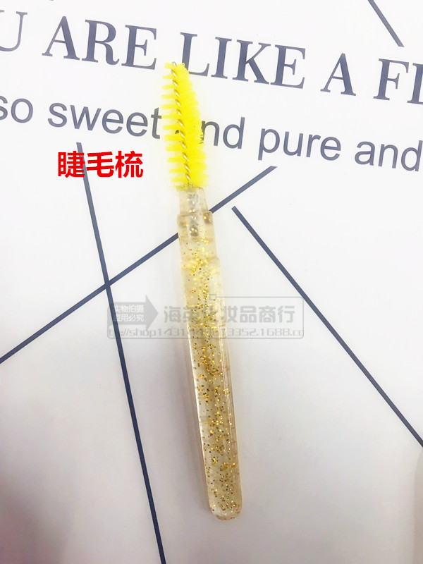 New 3 color mix 4 hairdressing tools facial makeup tool lip brush + eye shadow stick + eyelash comb + powder puff New 3 color mix 4 hairdressing tools facial makeup tool lip brush + eye shadow stick + eyelash comb + powder puff