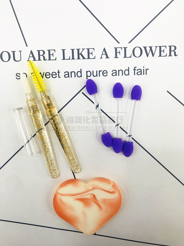 New 3 color mix 4 hairdressing tools facial makeup tool lip brush + eye shadow stick + eyelash comb + powder puff New 3 color mix 4 hairdressing tools facial makeup tool lip brush + eye shadow stick + eyelash comb + powder puff