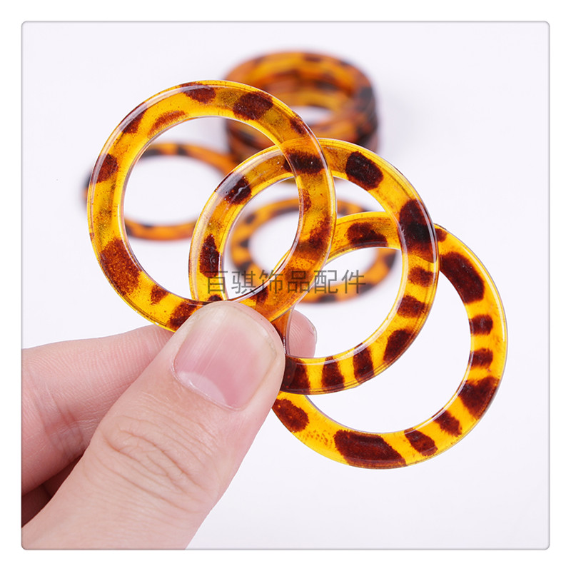 Resin ring button new fashion swimwear garment links button ring button checking accessories to decorate buttons Resin ring button new fashion swimwear garment links button ring button checking accessories to decorate buttons