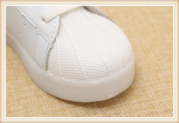 New Korean children's sports shoes led lights children's shoes baby shoes with light shoes New Korean children's sports shoes led lights children's shoes baby shoes with light shoes