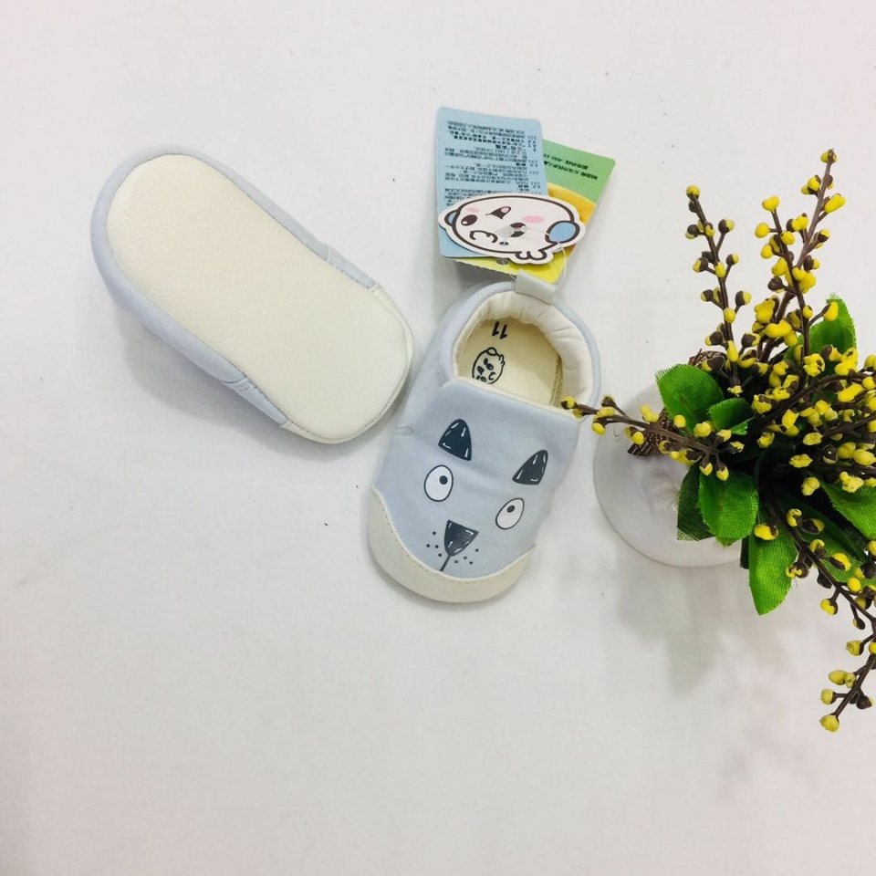 Snow doll baby men and women baby shoes leather grain soft sole skin-friendly cotton manufacturers