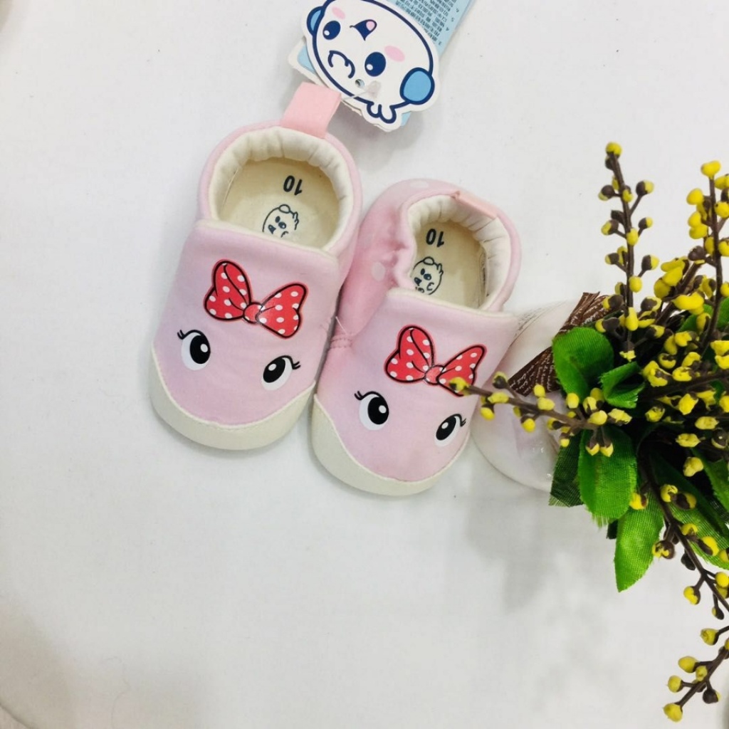 Snow doll baby men and women baby shoes leather grain soft sole skin-friendly cotton manufacturers Snow doll baby men and women baby shoes leather grain soft sole skin-friendly cotton manufacturers