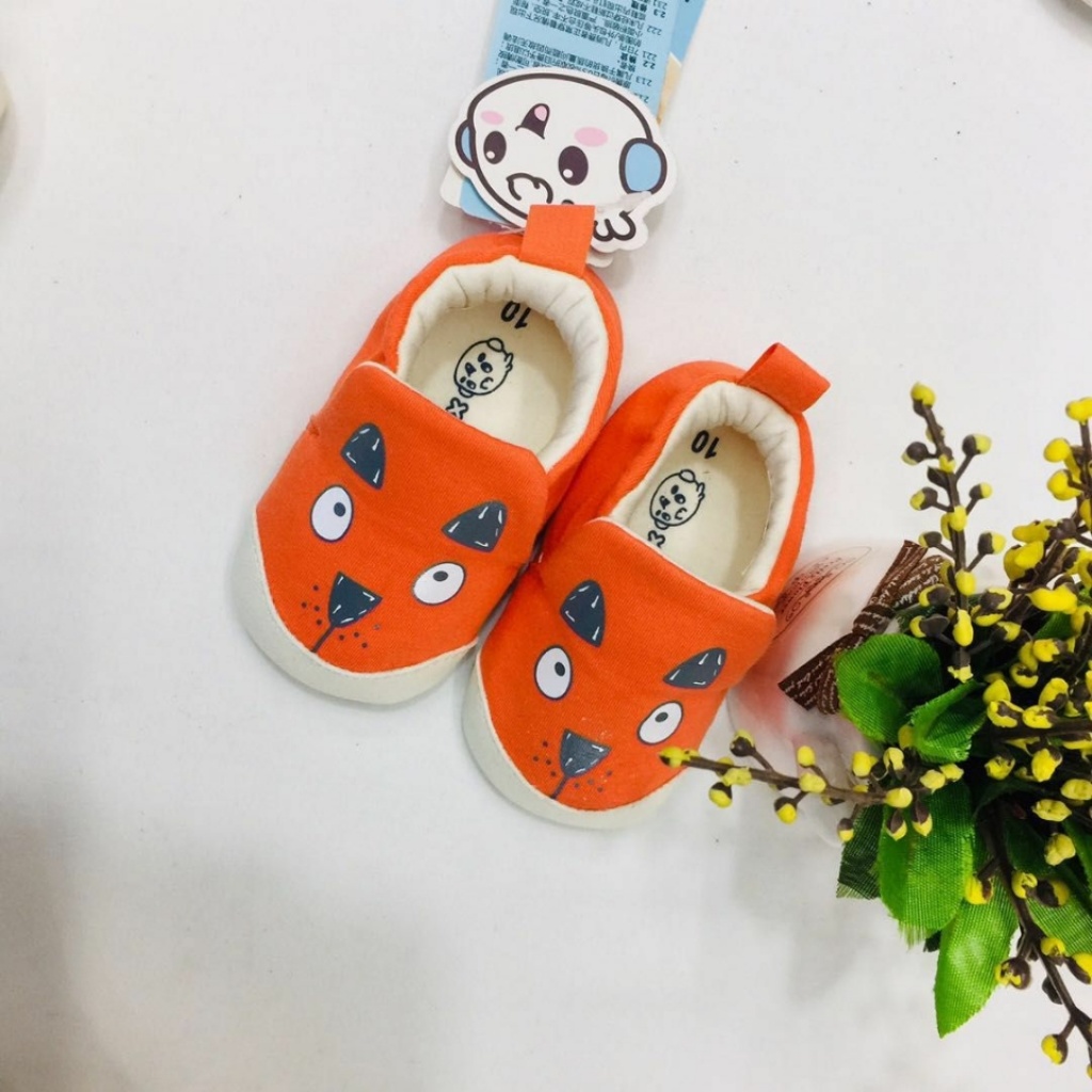 Snow doll baby men and women baby shoes leather grain soft sole skin-friendly cotton manufacturers Snow doll baby men and women baby shoes leather grain soft sole skin-friendly cotton manufacturers