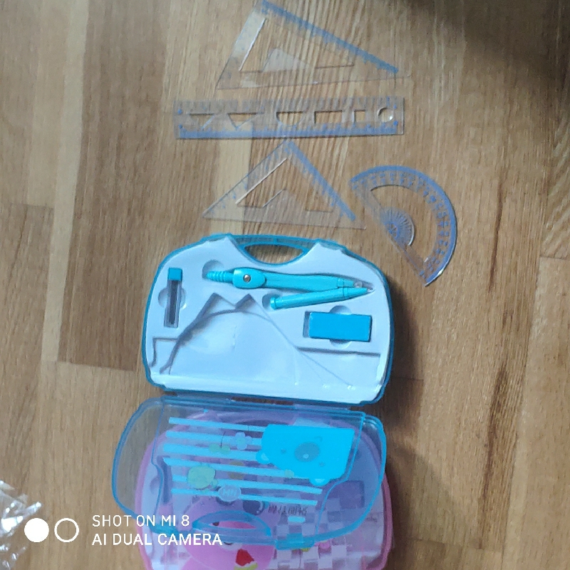 Math Set Compasses