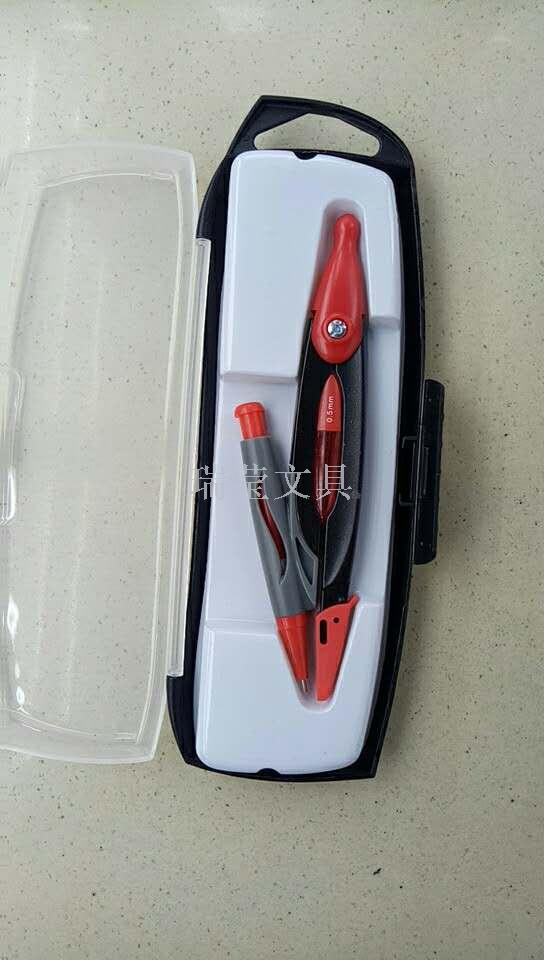 Compasses set for students plastic Compasses sold in foreign trade wholesale