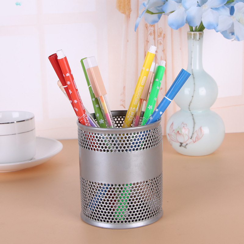 Supply Iron Punching round Desktop Storage Pencil Vase Decoration Office Desktop Stationery Storage Metal Pen Holder