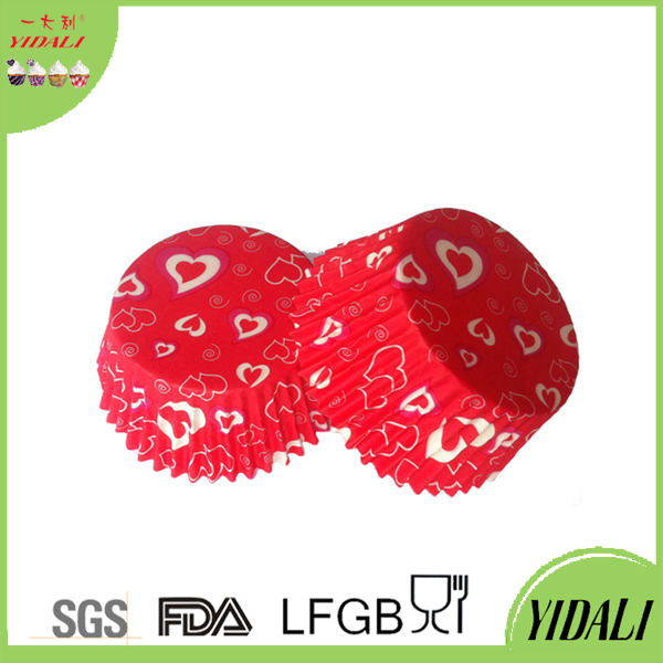 Valentine's day love cake paper cup disposable baked goods environmental protection high temperature. Valentine's day love cake paper cup disposable baked goods environmental protection high temperature.