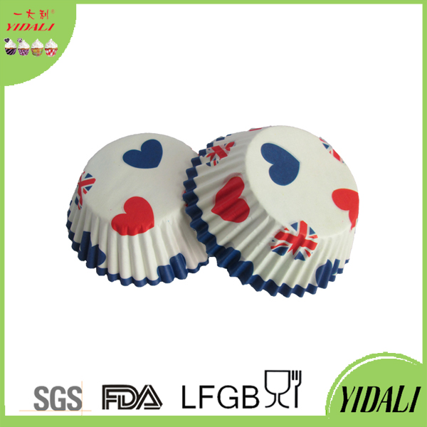 Valentine's day love cake paper cup disposable baked goods environmental protection high temperature. Valentine's day love cake paper cup disposable baked goods environmental protection high temperature.