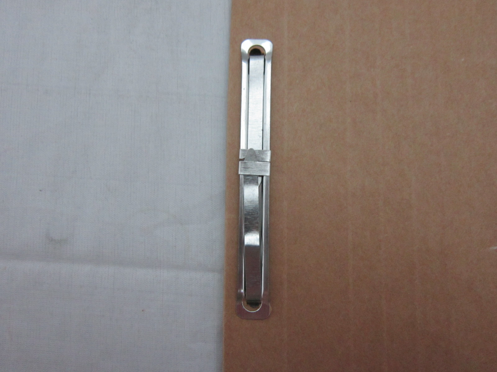 Iron clip jia hao stationery office folder paper bag paper file.