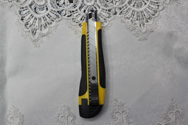 supply utility knife with rubber adhesive utility knife 286 supply utility knife with rubber adhesive utility knife 286