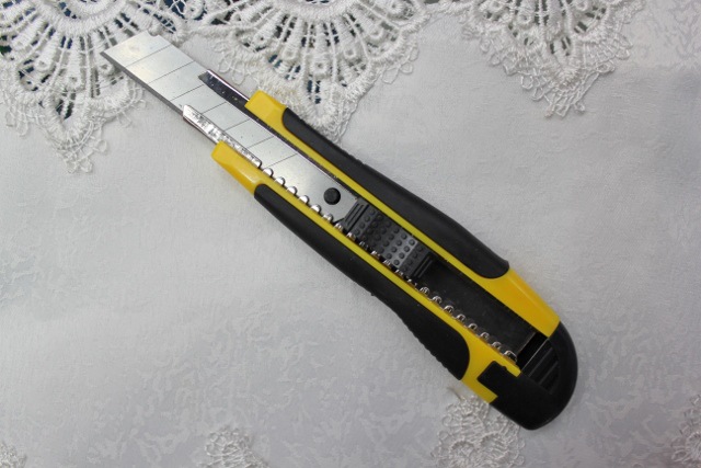 supply utility knife with rubber adhesive utility knife 286 supply utility knife with rubber adhesive utility knife 286