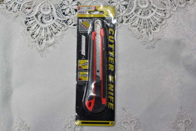 KAIBO hardware supply rubber and plastic utility knife utility knife with rubberized 271 KAIBO hardware supply rubber and plastic utility knife utility knife with rubberized 271