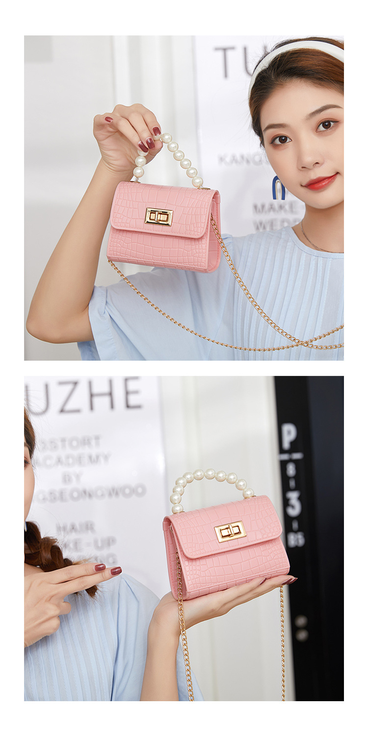 Women's Bag 2021 New Mini Crocodile Pattern Lock Pearl Handle Gel Bag Fresh Lipstick Pack Foreign Trade Women's Bag 2021 New Mini Crocodile Pattern Lock Pearl Handle Gel Bag Fresh Lipstick Pack Foreign Trade