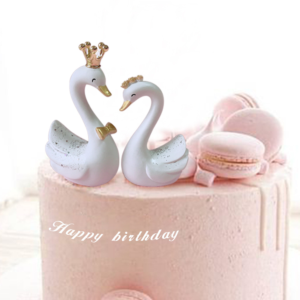 Creative Car Decoration Crown Swan Ins Resin Crafts Birthday Cake Qixi Jewelry for Valentine&#039;s Day Gift