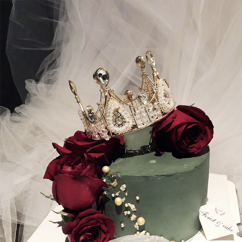 Chen Zihan Same Style European Retro Birthday Cake Baking Decoration Handmade Woven Crystal Bridal Big Crown Wedding Dress