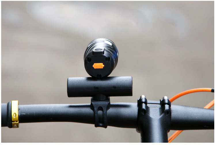 Factory direct USB rechargeable bicycle headlights night riding equipment lighting Factory direct USB rechargeable bicycle headlights night riding equipment lighting
