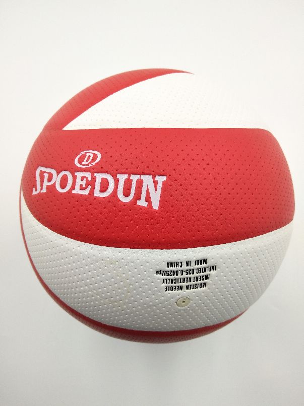 No. 5 machine is pasted with high-grade 8 pieces of perforated ultrafine volleyball in 2~3 colors