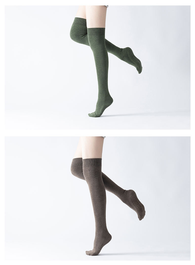 Autumn and Winter New over-the-Knee Long Tube Yoga Socks round Head Non-Slip Pilates Leg Warming Foot Sock Terry Velvet Thickened Autumn and Winter New over-the-Knee Long Tube Yoga Socks round Head Non-Slip Pilates Leg Warming Foot Sock Terry Velvet Thickened