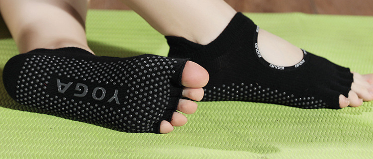 Non-Slip Yoga Socks Toe Socks Sports Professional Pilates Socks Open Toe Back High Quality Silicone Foreign Trade Set Logo Non-Slip Yoga Socks Toe Socks Sports Professional Pilates Socks Open Toe Back High Quality Silicone Foreign Trade Set Logo