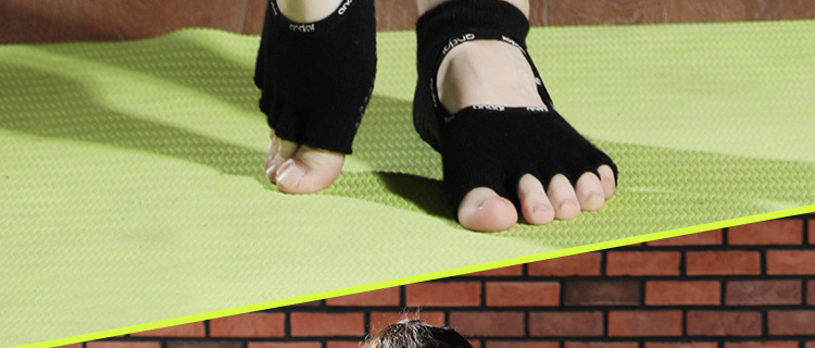 Non-Slip Yoga Socks Toe Socks Sports Professional Pilates Socks Open Toe Back High Quality Silicone Foreign Trade Set Logo Non-Slip Yoga Socks Toe Socks Sports Professional Pilates Socks Open Toe Back High Quality Silicone Foreign Trade Set Logo