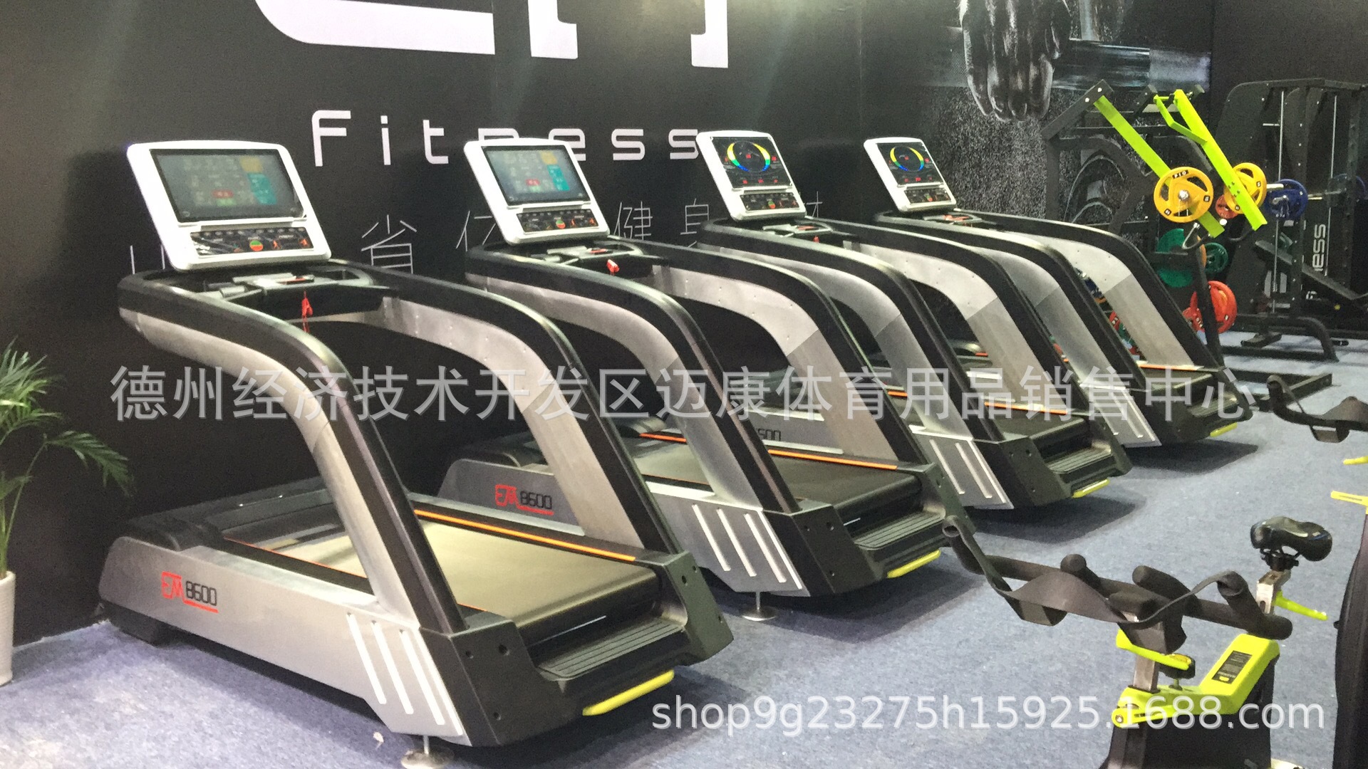 Gym Commercial Large Treadmill Luxury Shock Absorber Treadmill Enterprise Household Multi-Function Reverse Running Walking Machine Gym Commercial Large Treadmill Luxury Shock Absorber Treadmill Enterprise Household Multi-Function Reverse Running Walking Machine