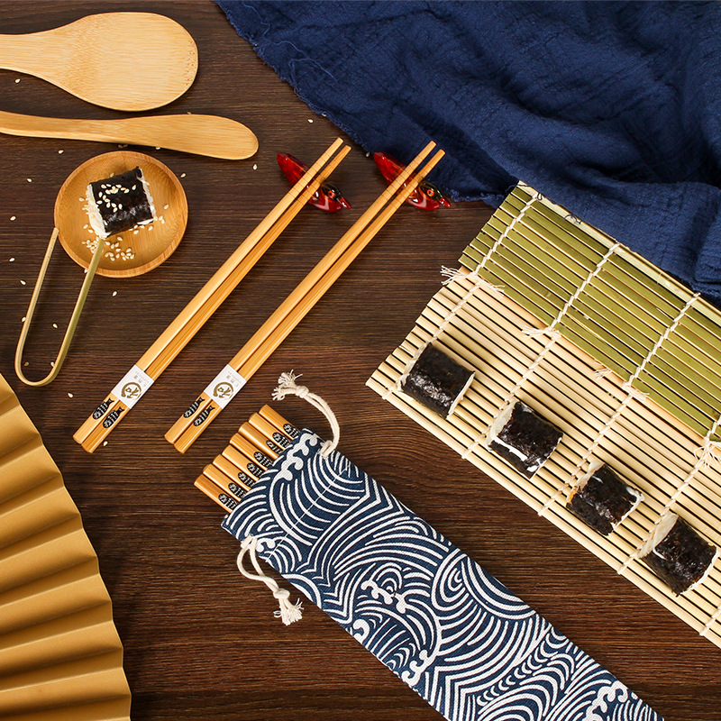 Sushi Roller Bamboo Curtain Non-Stick Japanese Cross-Border 24 * 24cm Green Skin Rice Roll Curtain Seaweed Rice Roll Mold Sushi Roller Bamboo Curtain Non-Stick Japanese Cross-Border 24 * 24cm Green Skin Rice Roll Curtain Seaweed Rice Roll Mold