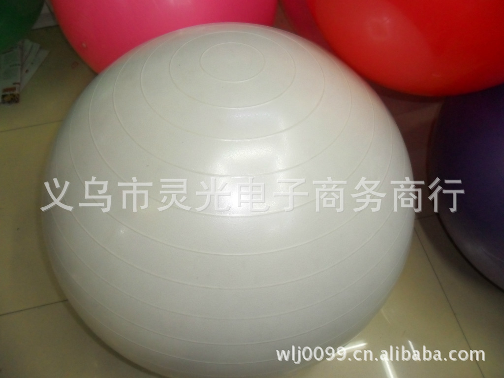 Fitness ball 85cm yoga ball gymnastics ball body shaping ball tai lung ball yoga massage ball pilates ball