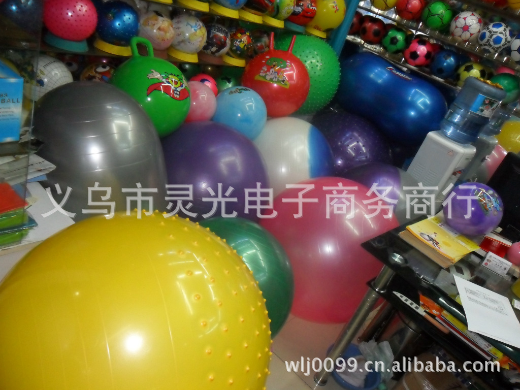 Fitness ball 85cm yoga ball gymnastics ball body shaping ball tai lung ball yoga massage ball pilates ball