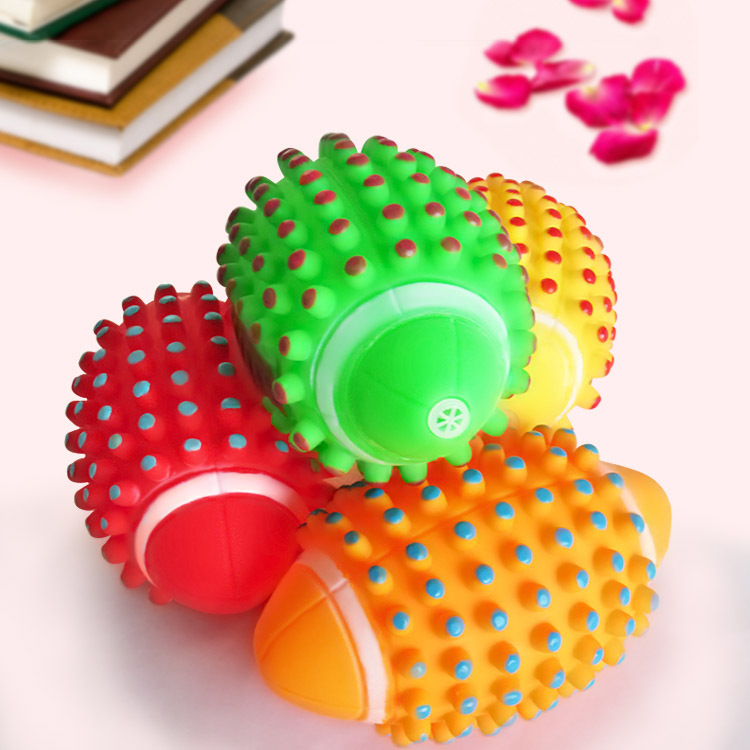 Vinyl Thorn Rugby Pet Toy Ball Spherical Dog Toy Sound Molar Long Lasting