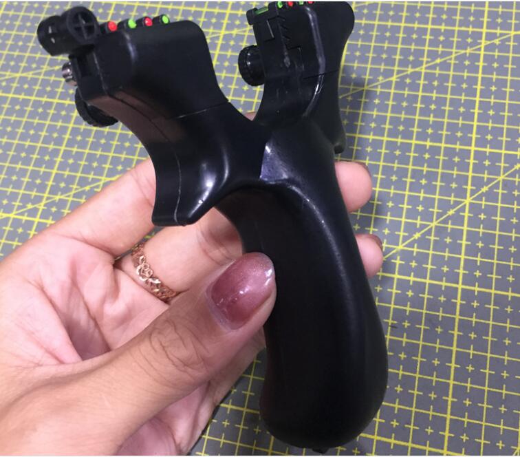 Manufacturers wholesale new dragon resin fast 98K flat leather slingshot hot hot style