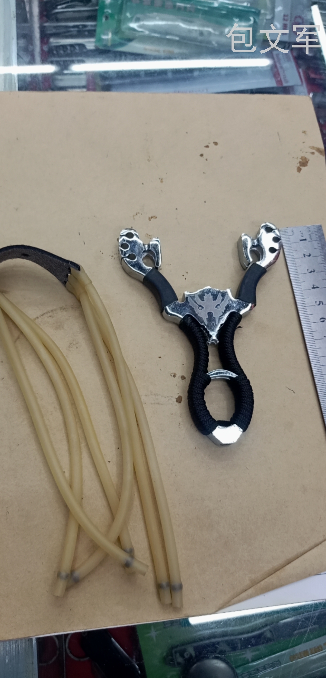 Factory Price Wholesale Three-Card Six-Strand Sky Wolf Star Alloy Slingshot Small King Kong Wolf Slingshot Factory Price Wholesale Three-Card Six-Strand Sky Wolf Star Alloy Slingshot Small King Kong Wolf Slingshot