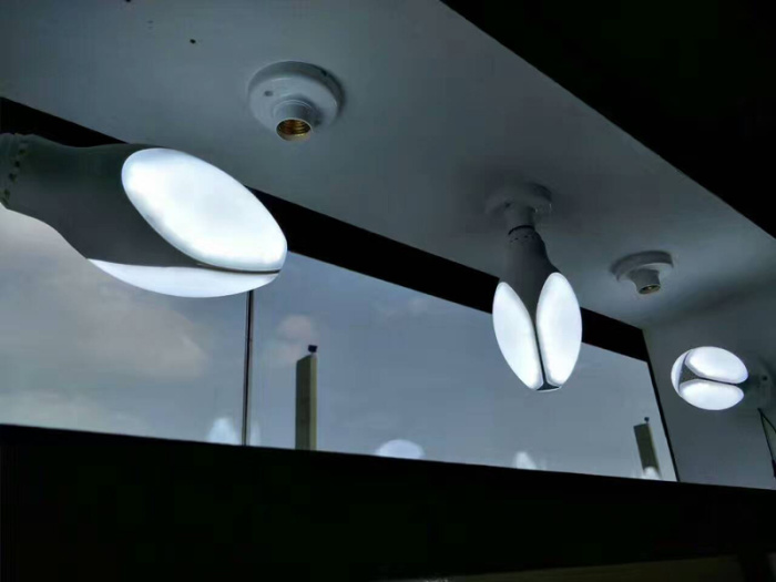 High-Power LED Flower Bud Light Corn Lamp Bowling Light Rugby Light
