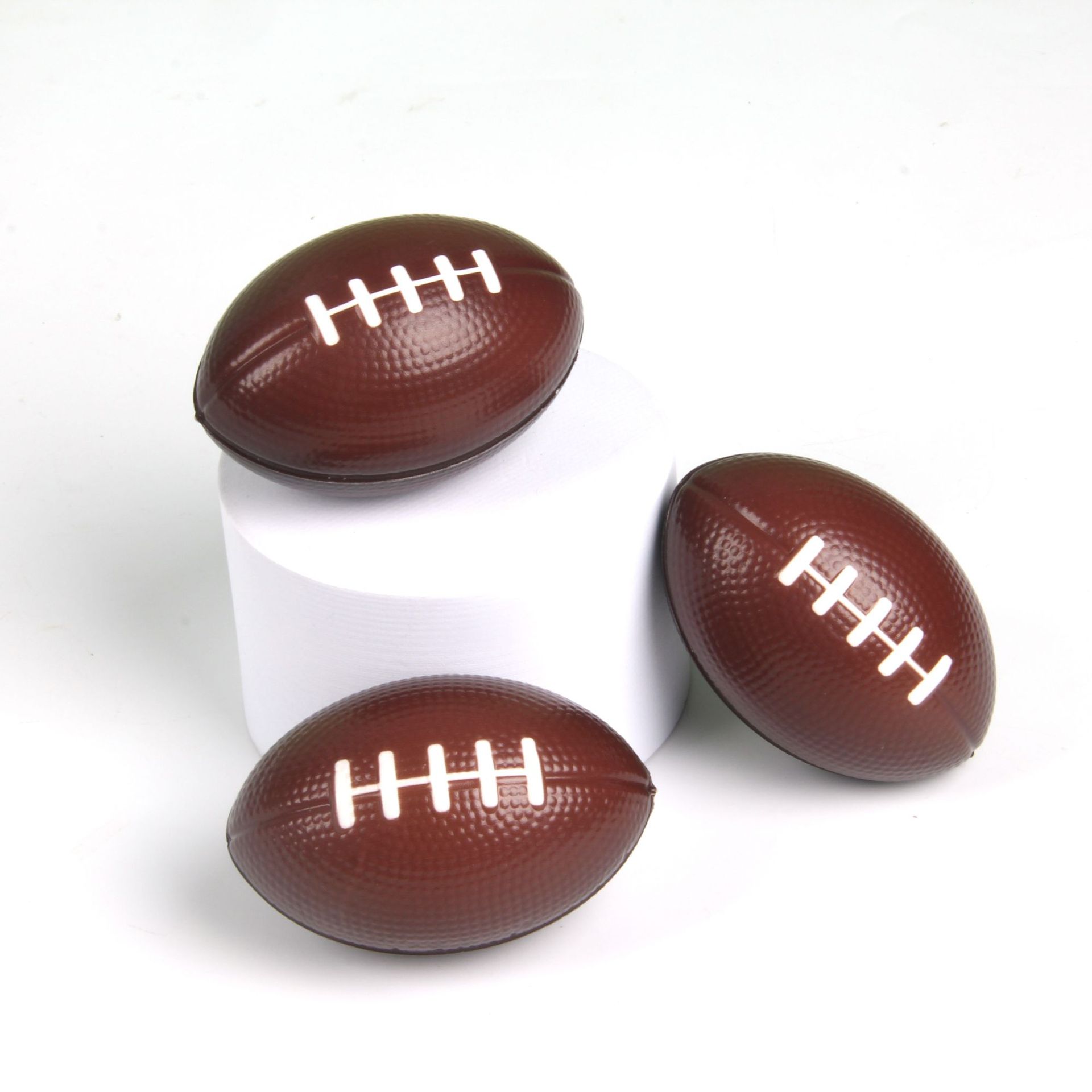 Sponge 9cm PU Foam Ball Elastic Decompression Grip Strength Ball Coffee Rugby Vent Squeeze Ball Toy Sponge 9cm PU Foam Ball Elastic Decompression Grip Strength Ball Coffee Rugby Vent Squeeze Ball Toy