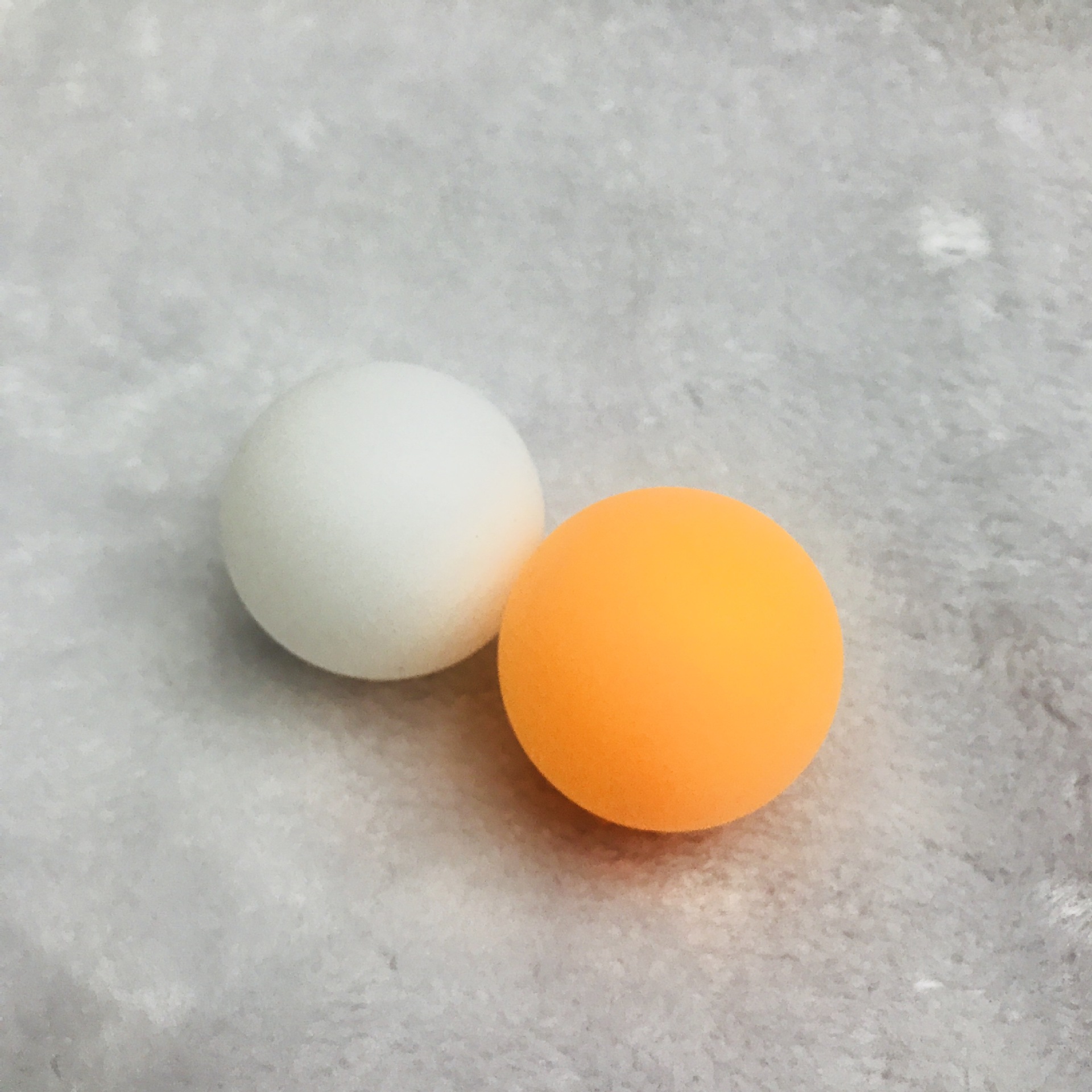Manufacturers direct sales of OULITE plastic table tennis white 40mm 6 CARDS can be printed LOGO.
