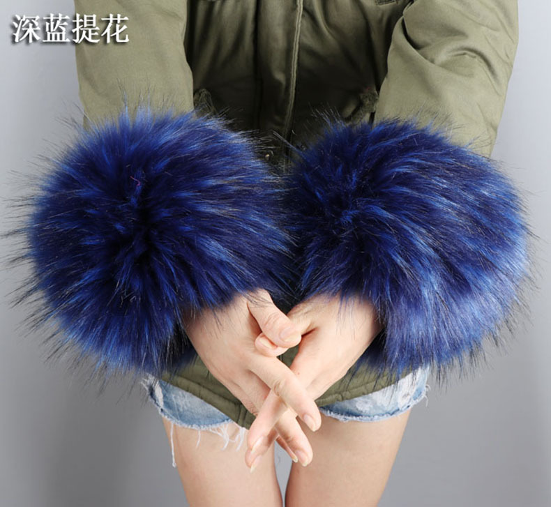 Raccoon Fur Fox Fur Imitation Fur Fur Hand Ring Fur Wristband Women's Oversleeve Imitation Rabbit Fur Bracelet Cuff Wristband Raccoon Fur Fox Fur Imitation Fur Fur Hand Ring Fur Wristband Women's Oversleeve Imitation Rabbit Fur Bracelet Cuff Wristband