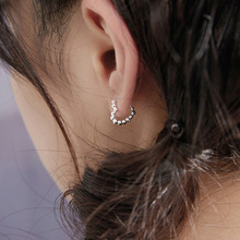 Pearl Chain Tassel Ear Cuff Ear Clip Women's round Face Slimming Long Ear Clip Earless Earrings Korean Style Online Red Spring Pearl Chain Tassel Ear Cuff Ear Clip Women's round Face Slimming Long Ear Clip Earless Earrings Korean Style Online Red Spring
