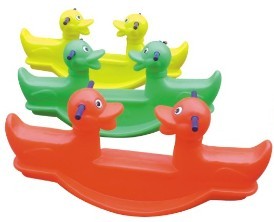 Twin ducklings seesaw