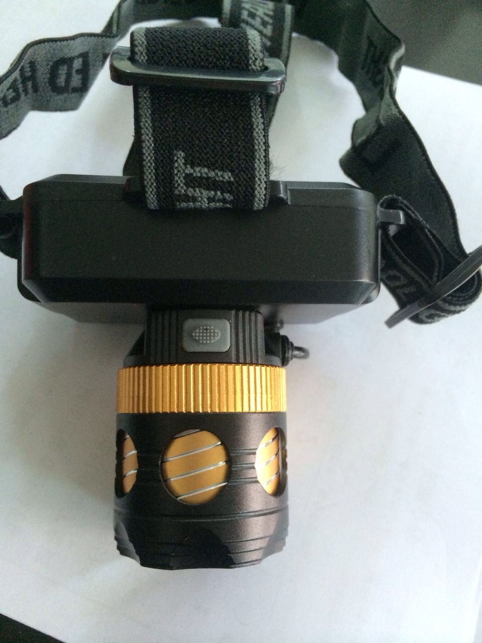 XPE headlight LL-6639 highlight headlamp camping light searchlight riding hunting
