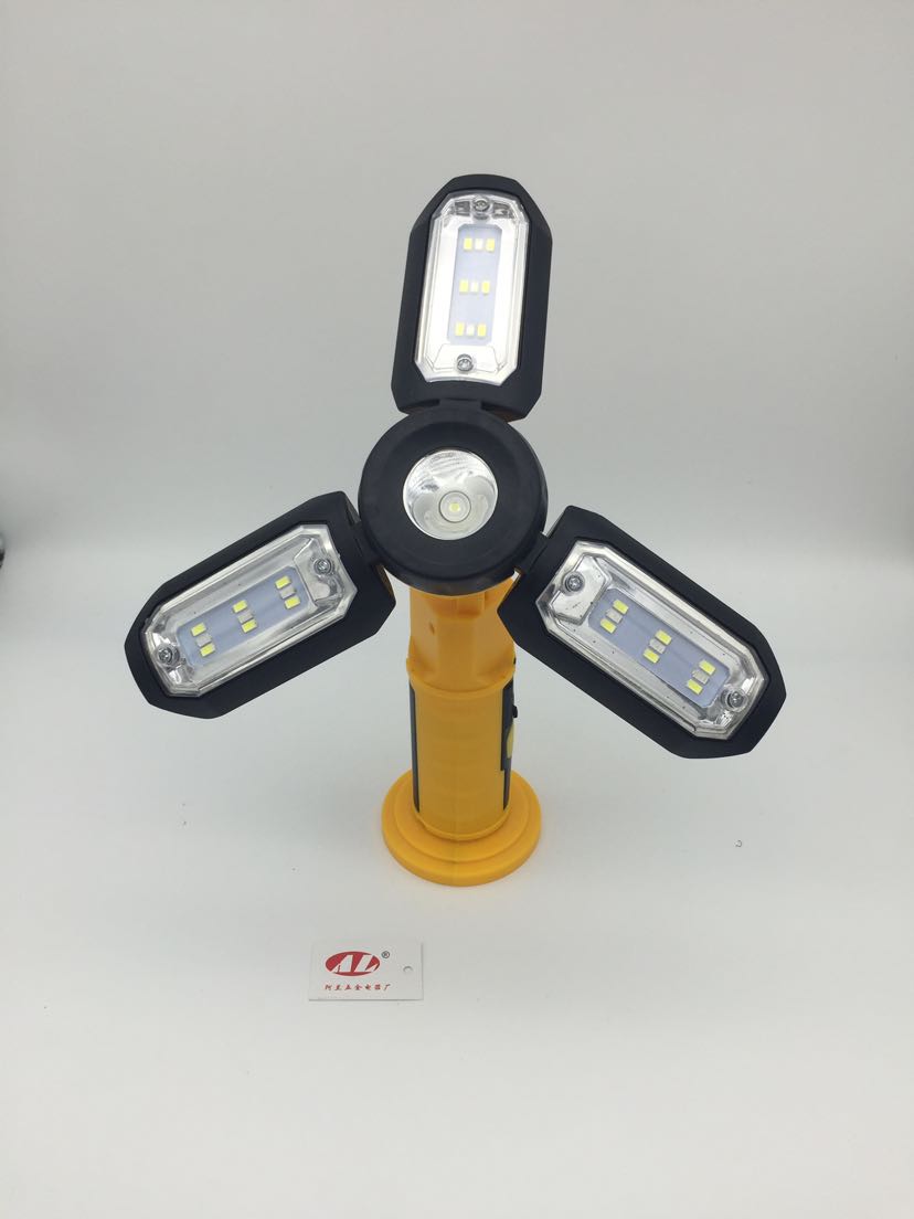 Tool is suing multi - function LED light hook car maintenance light adjustable light folding camping light